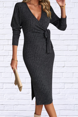 Anne's Women's V-Neck Knitted Tie Dress