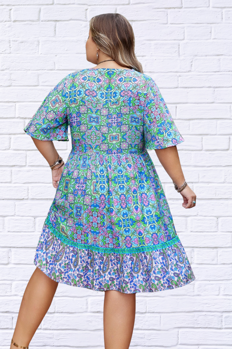 Plus Size Ruffled Hem Lace Detail Printed Half Sleeve Dress