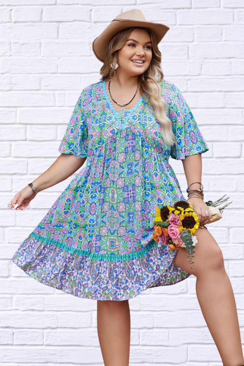 Plus Size Ruffled Hem Lace Detail Printed Half Sleeve Dress