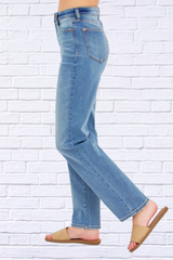 Judy Blue Full Size High Waist Straight Jeans