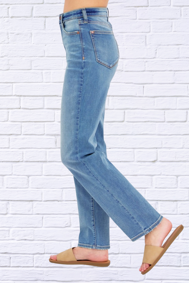 Judy Blue Full Size High Waist Straight Jeans