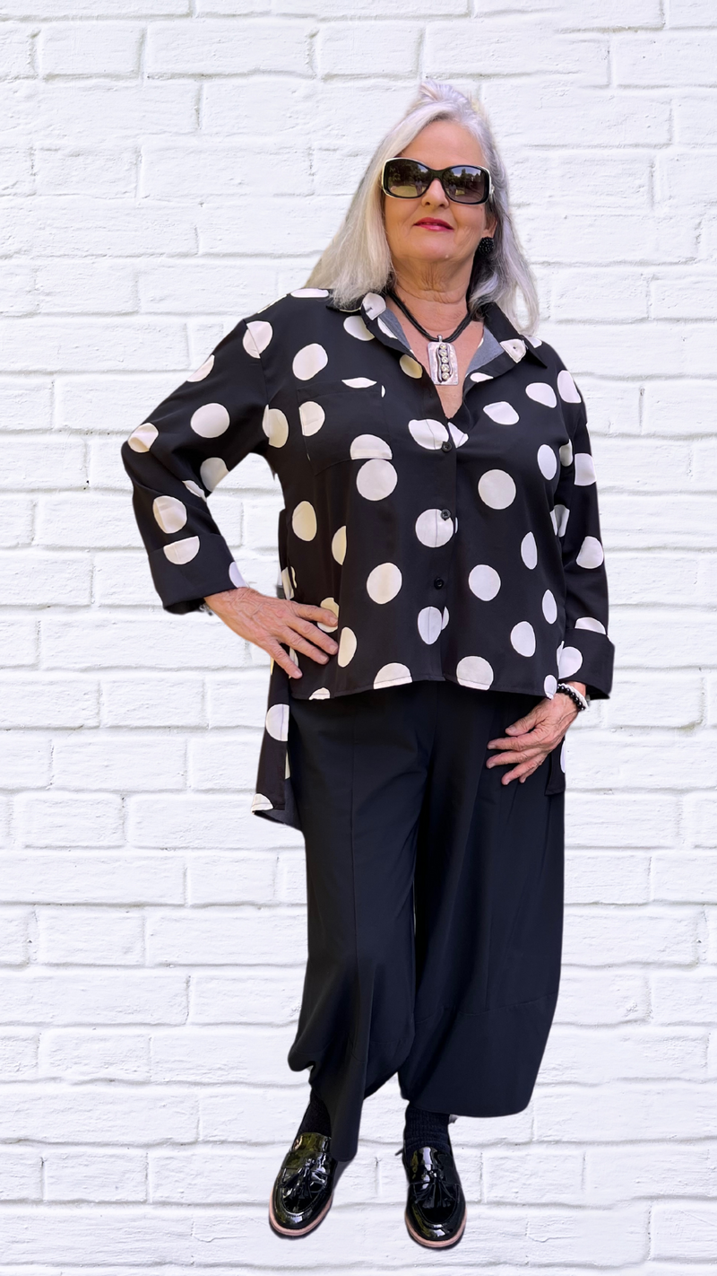 Polka Dot Perfection: Collared Button-Through Blouse with High-Low Hem