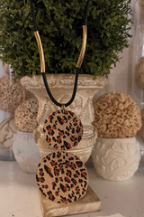 New Fashion Creative Geometric Leopard Print Circle Pendant Necklace